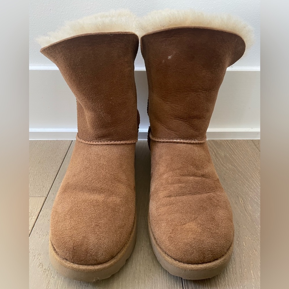 UGG Classic Cuff Short - Chestnut - Size 10 / 41 EU